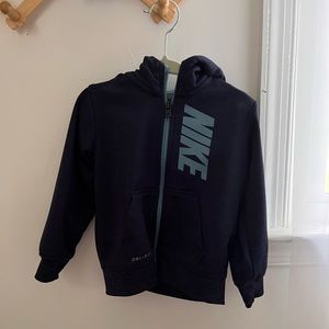 Nike sweatshirt size 2